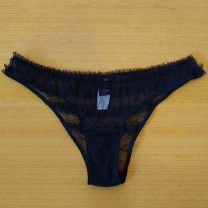 PANTY - VS Ruffle Mesh Cheekini
